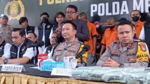 Kapolres Tangerang Selatan, AKBP Victor Inkiriwang saat konferensi pers.